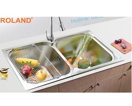 Chậu rửa chén inox Roland B 8046
